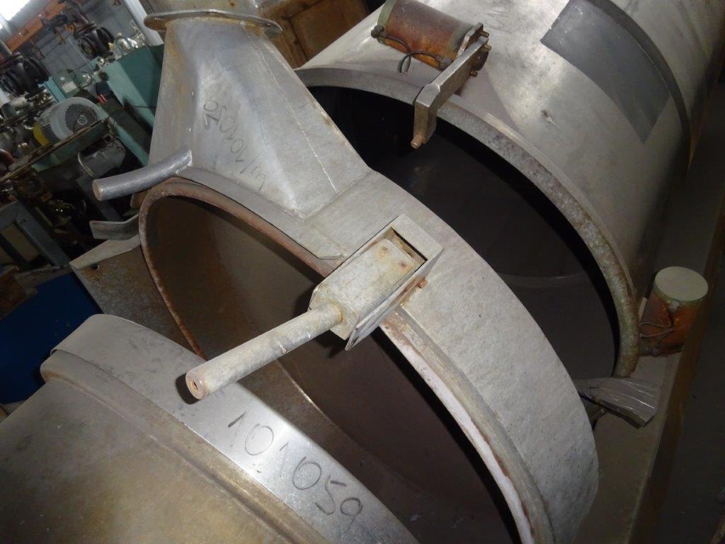  Stainless Steel 304  Dryer-Fluid Bed 340 L (89.8 gallons) For Sale - IPP# 101059
