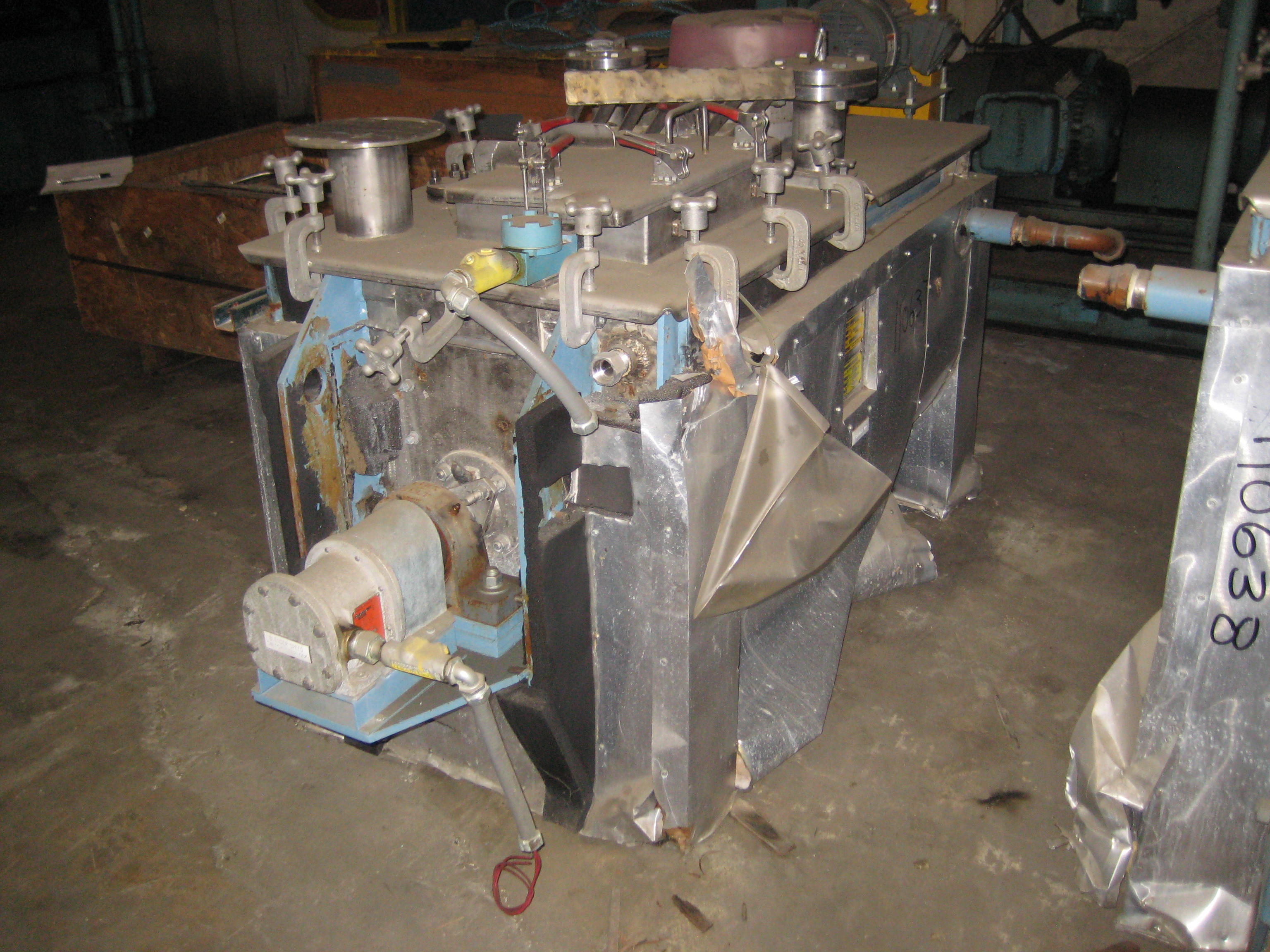 Stainless Steel 304 Young Industrial Machinery  Mixer-Ribbon & Paddle - IPP# 110637