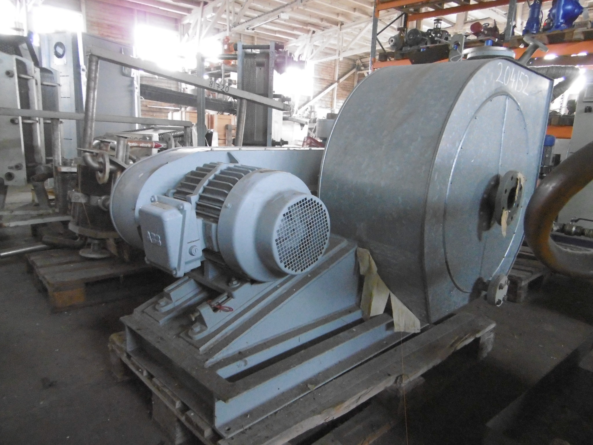   Blower 396 m3/h (233.1 CFM) Titanium For Sale - IPP# 204152