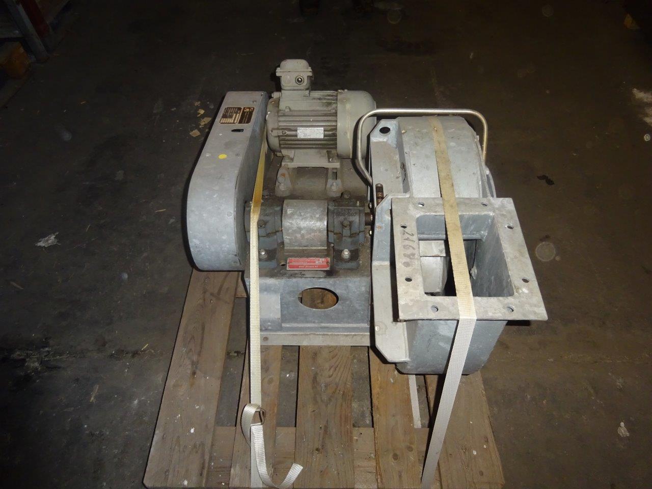  Carbon Steel  Blower 800 m3/h (470.9 CFM) For Sale - IPP# 204170
