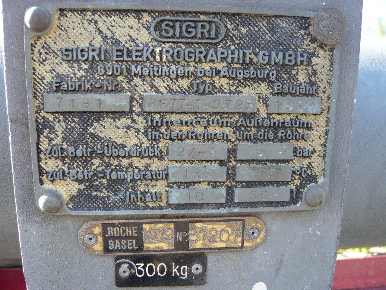  Shell and Tube Heat Exchanger 1.5 m² (16.1 ft²) Graphite For Sale - IPP# 204123