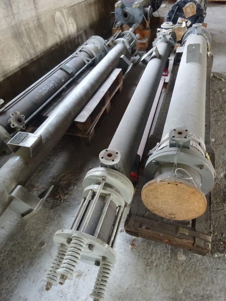  Shell and Tube Heat Exchanger 1.5 m² (16.1 ft²) Graphite For Sale - IPP# 204123