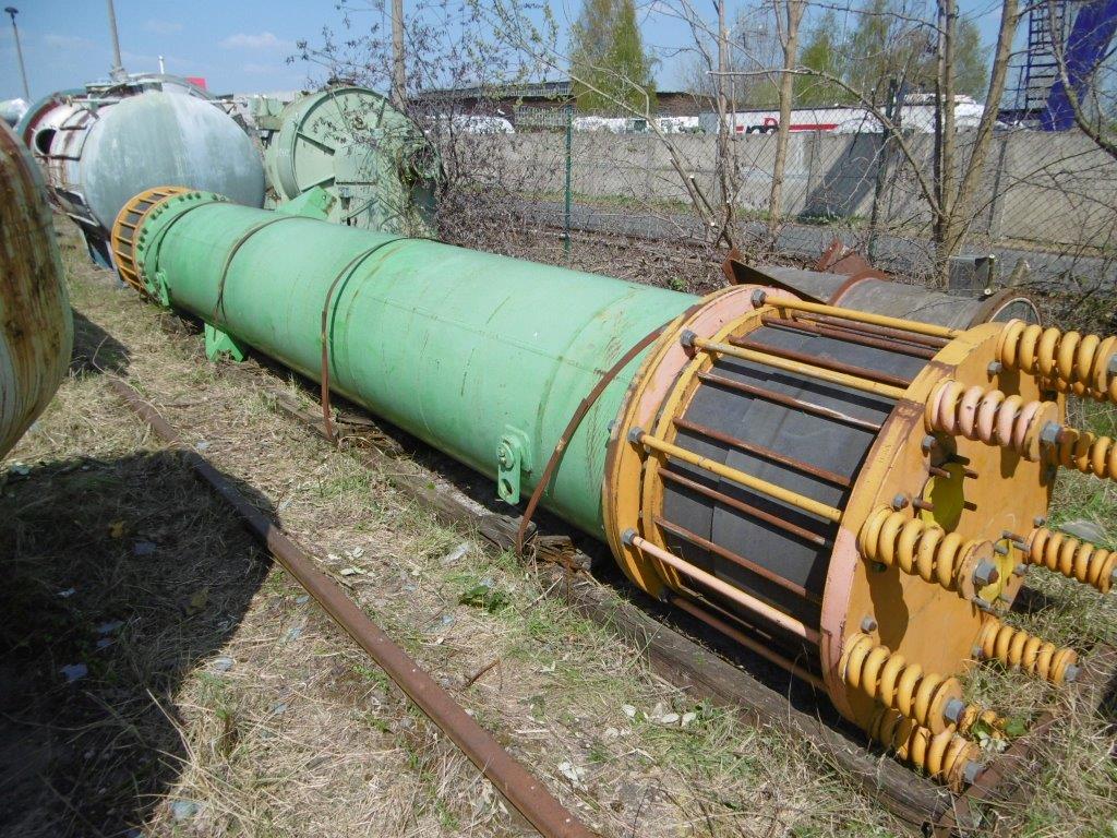  Shell and Tube Heat Exchanger 92.9 m² (1,000 ft²) Graphite For Sale - IPP# 204501