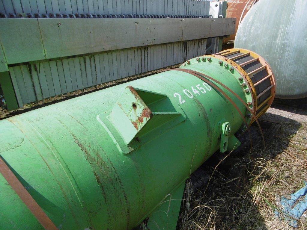  Shell and Tube Heat Exchanger 92.9 m² (1,000 ft²) Graphite For Sale - IPP# 204501