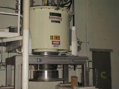  Stainless Steel 316 Auto Discharge-Bottom Centrifuge-Basket 1,219 mm (48 in) For Sale - IPP# 205630