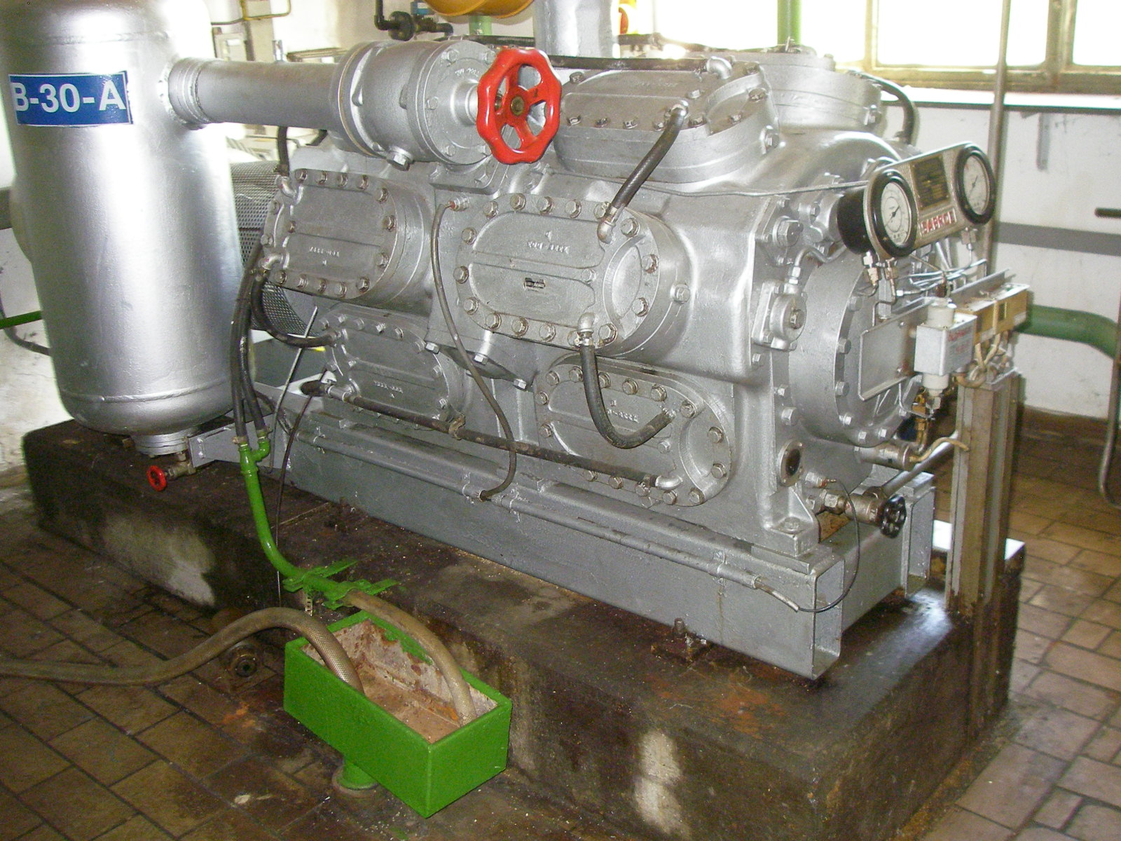   Reciprocating Compressor 1,102 m3/h (648.6 CFM) For Sale - IPP# 208244