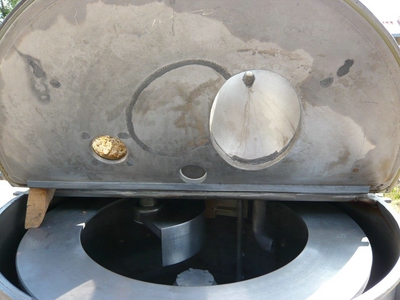  Stainless Steel Other Auto Discharge-Bottom Centrifuge-Basket 1,250 mm (49.2 in) For Sale - IPP# 208275