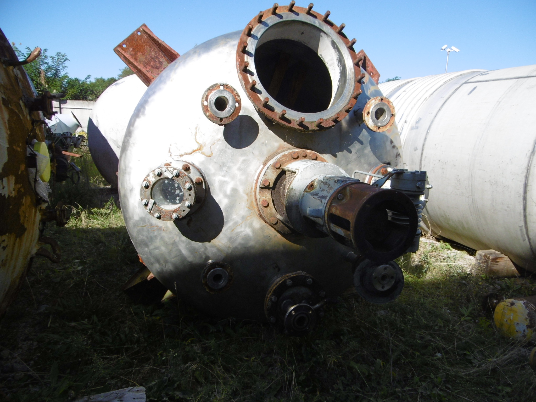  Batch-Type Agitated Reactor 7,000 L (1,850 gallons) Stainless Steel Austenitic For Sale - IPP# 208220