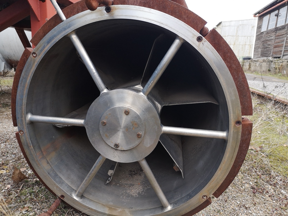  Stainless Steel 316L Wiped/Thin Film Evaporator 242.7 kg/h (535 lb/h) For Sale - IPP# 202612