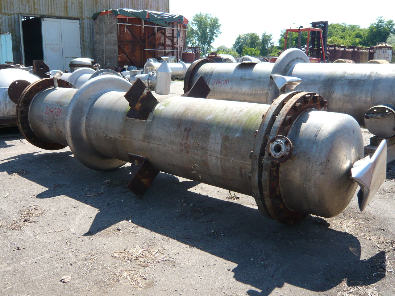  Shell and Tube Heat Exchanger 20 m² (215.3 ft²) Stainless Steel 321 For Sale - IPP# 214086