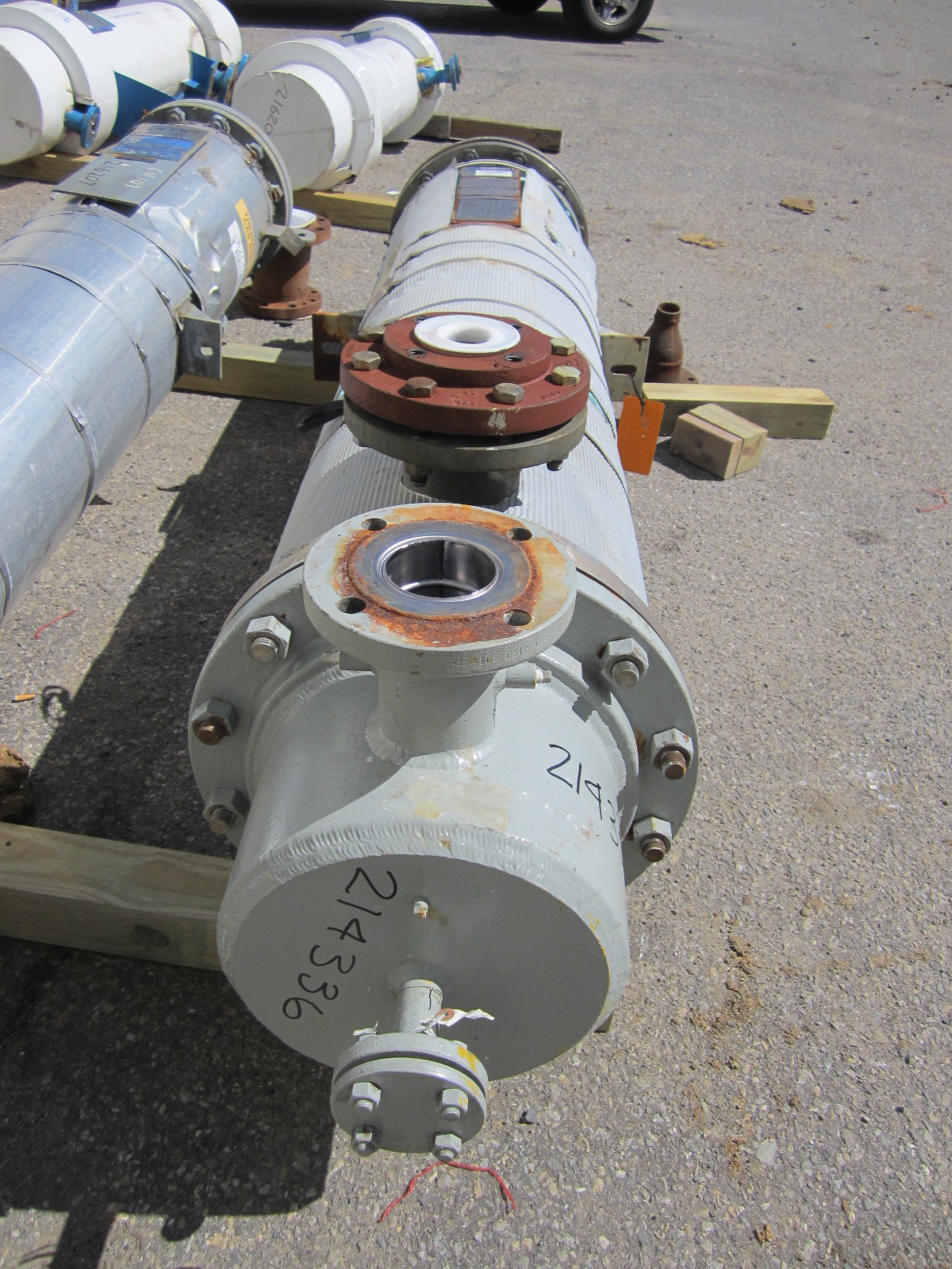  Tantalum Shell and Tube Heat Exchanger 9.3 m² (100 ft²) For Sale - IPP# 214336