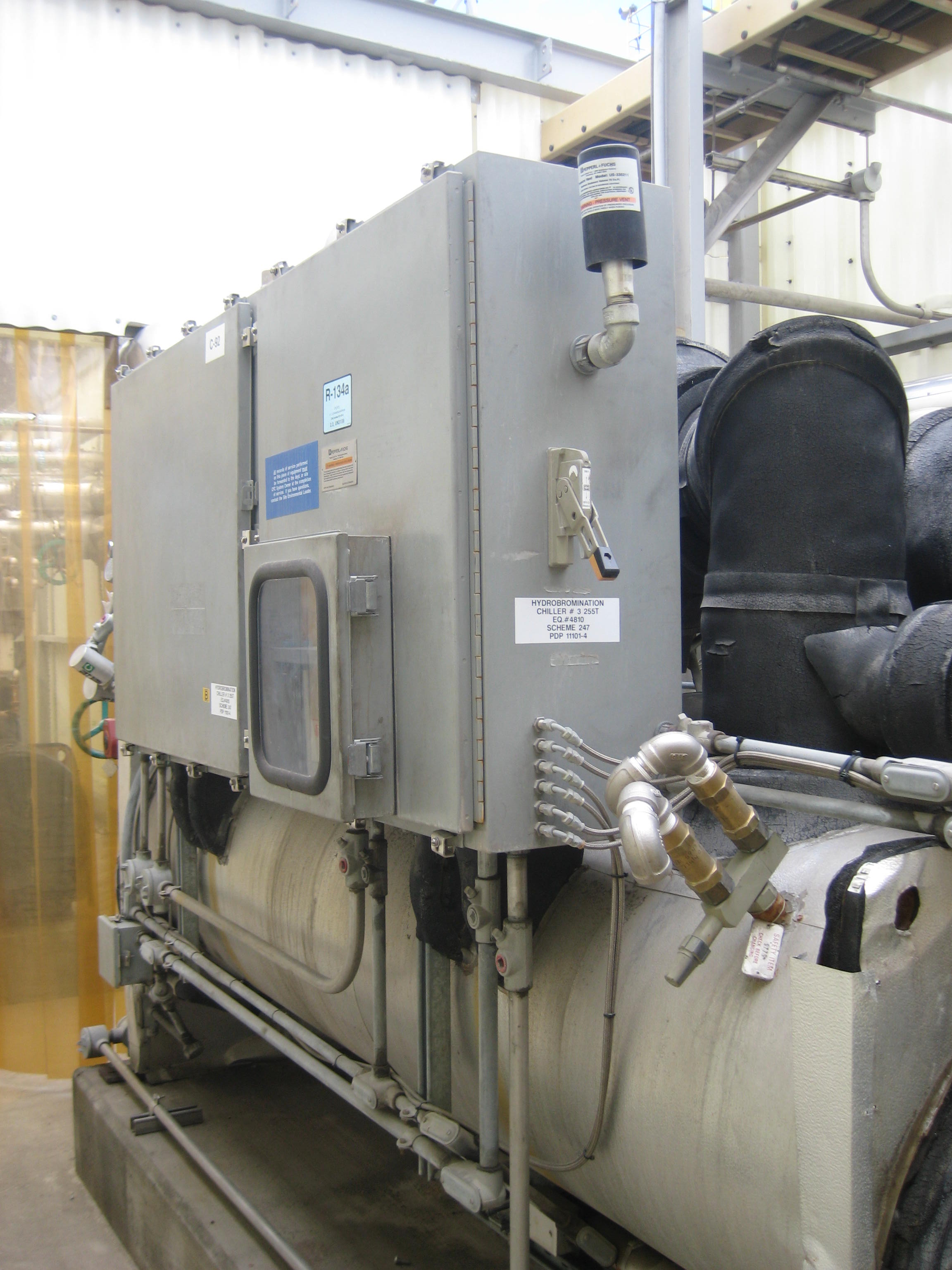   Low Temp Chiller 453,592 kcal/h (150 Ref. Ton) For Sale - IPP# 216000