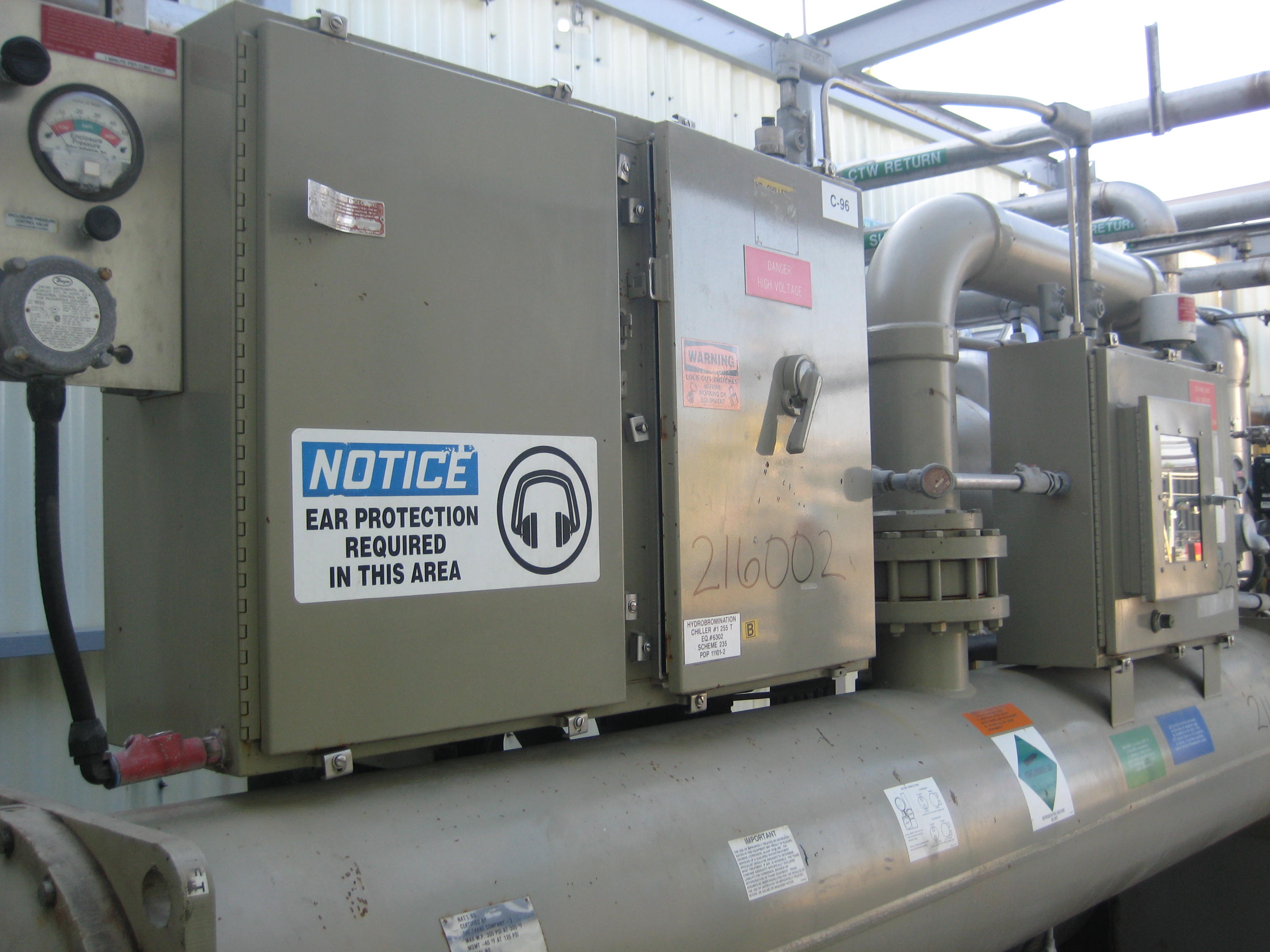   Low Temp Chiller 771,107 kcal/h (255 Ref. Ton) For Sale - IPP# 216002
