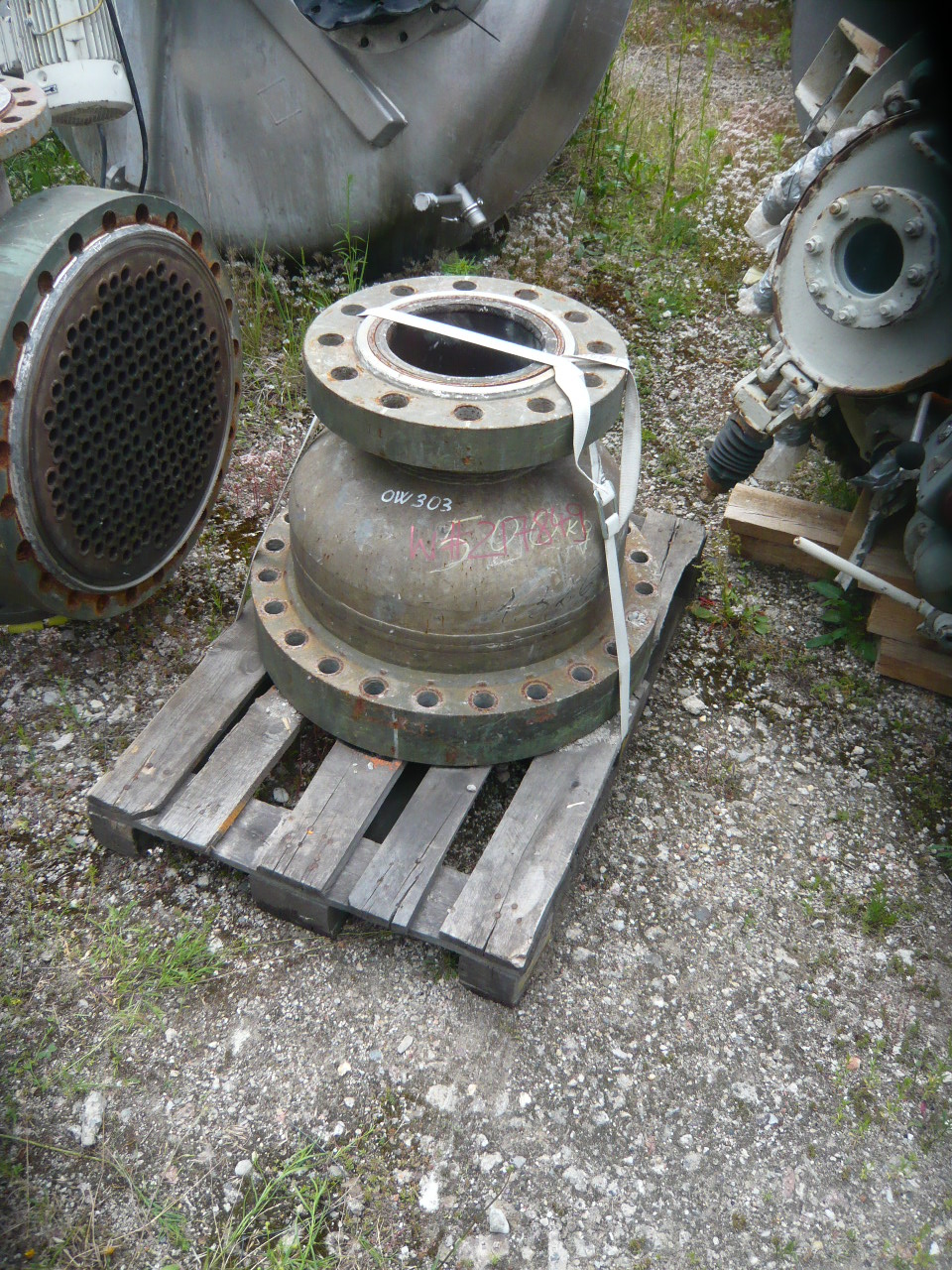 IPP# 217849 -  Shell and Tube Heat Exchanger 41 m² (441.3 ft²) Stainless Steel 321 For Sale