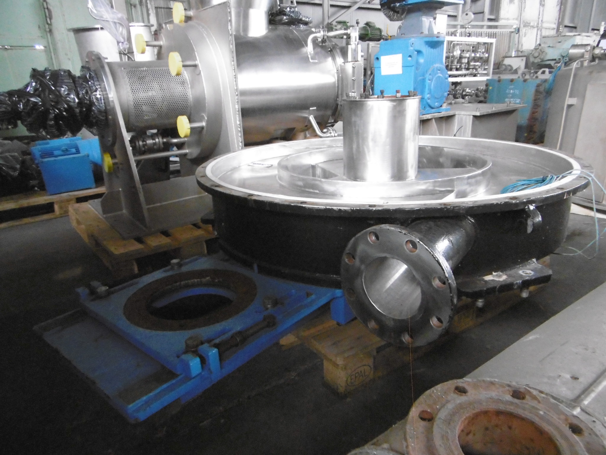  Auto Discharge-Bottom Centrifuge-Basket 1,250 mm (49.2 in) Hastelloy - C4 For Sale - IPP# 217889