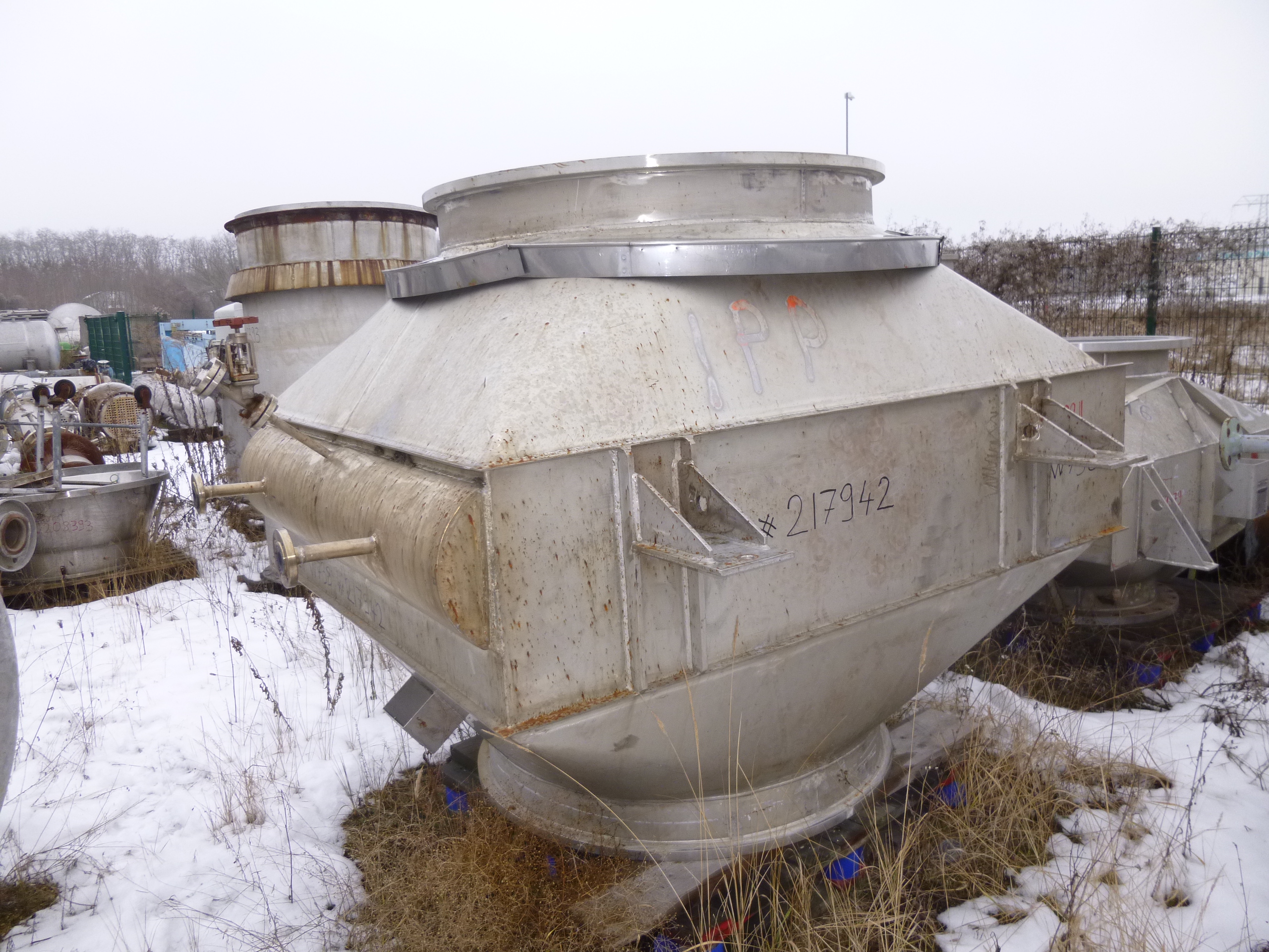  Shell and Tube Heat Exchanger 76 m² (818 ft²) Stainless Steel 321 For Sale - IPP# 217942