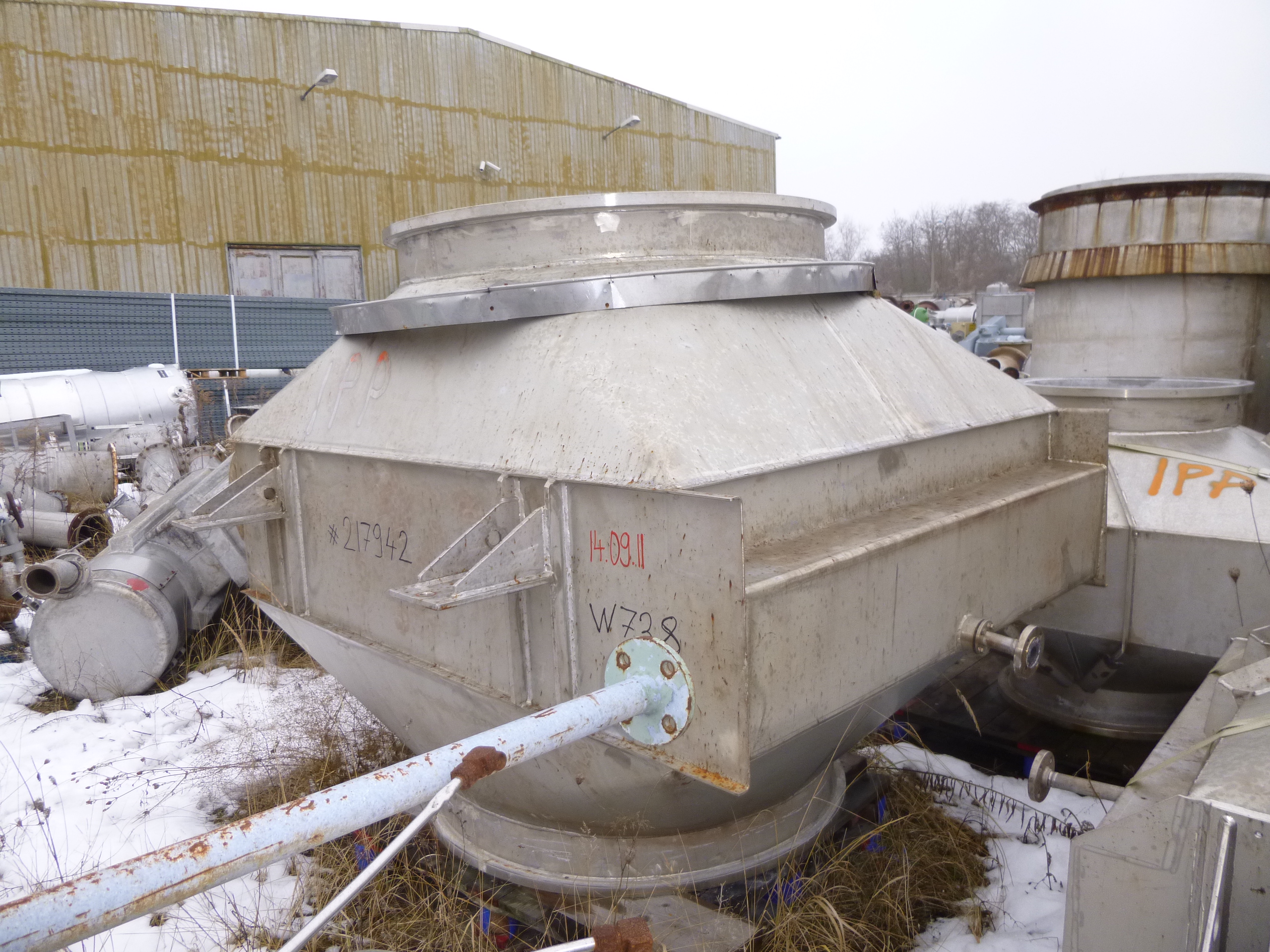  Shell and Tube Heat Exchanger 76 m² (818 ft²) Stainless Steel 321 For Sale - IPP# 217942