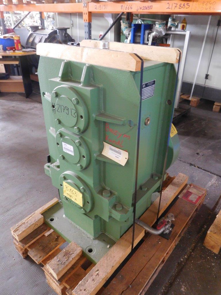 Carbon Steel Jahnel Kestermann Getriebewerke A2S280 Gear Reducer - IPP# 217913