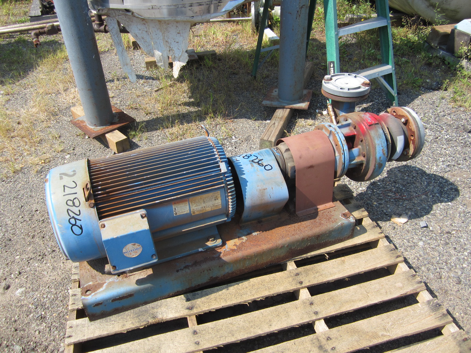 Carbon Steel Peerless E2830AM Centrifugal Pump - IPP# 218260