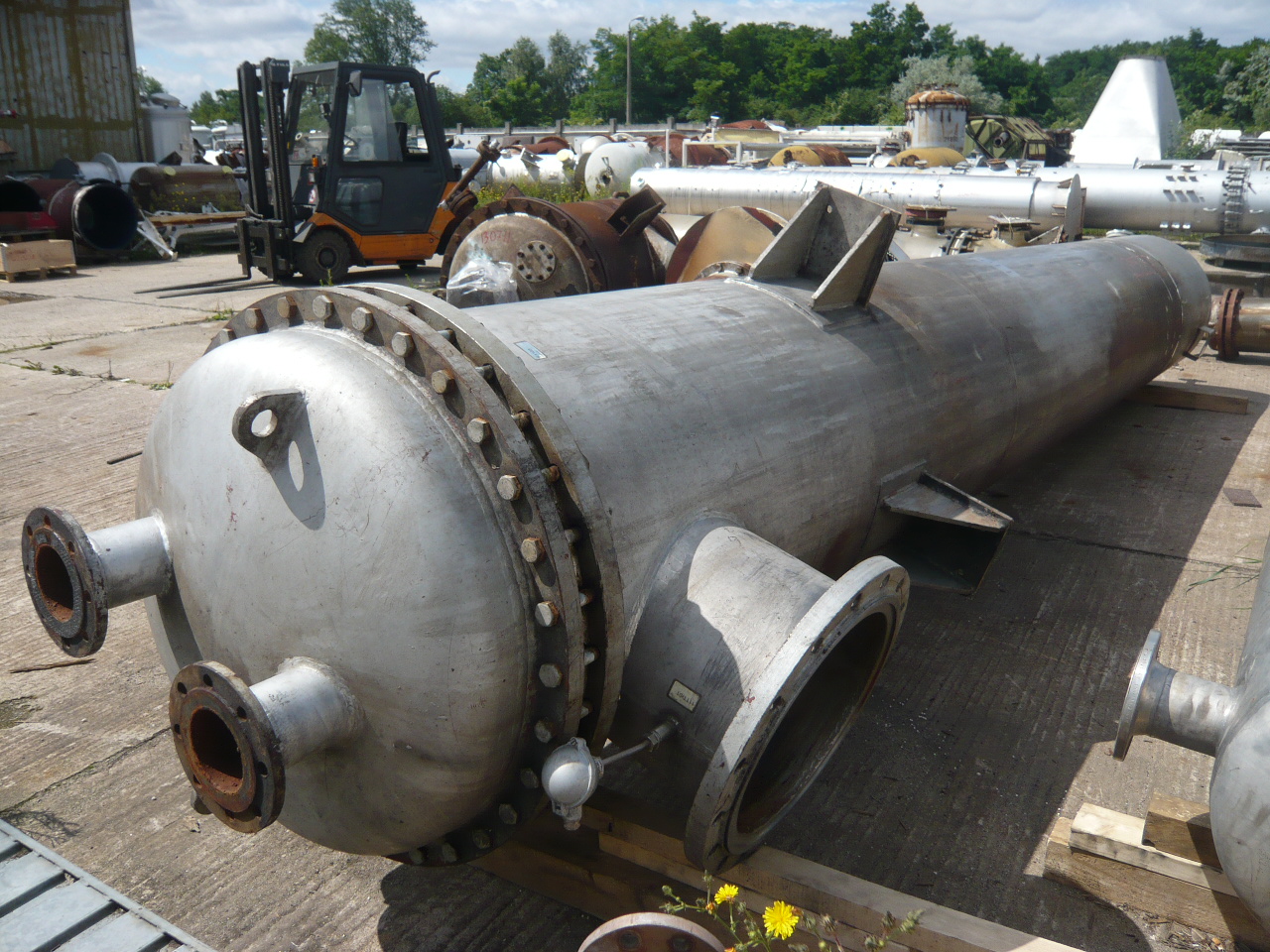  Shell and Tube Heat Exchanger 137 m² (1,450 ft²) Stainless Steel 321 For Sale - IPP# 219257