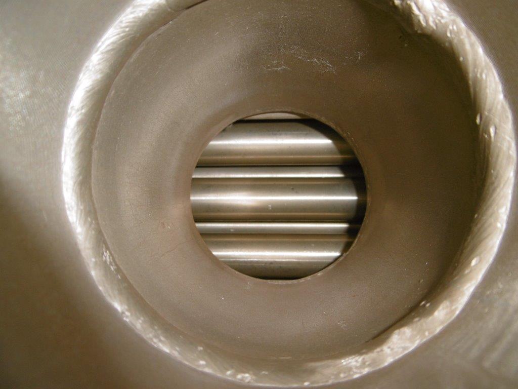  Shell and Tube Heat Exchanger 32 m² (344.4 ft²) Stainless Steel Austenitic For Sale - IPP# 219711
