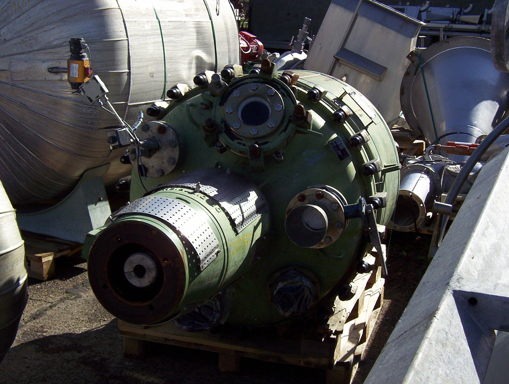 Glasslined DeDietrich AE Batch-Type Agitated Reactor - IPP# 210770