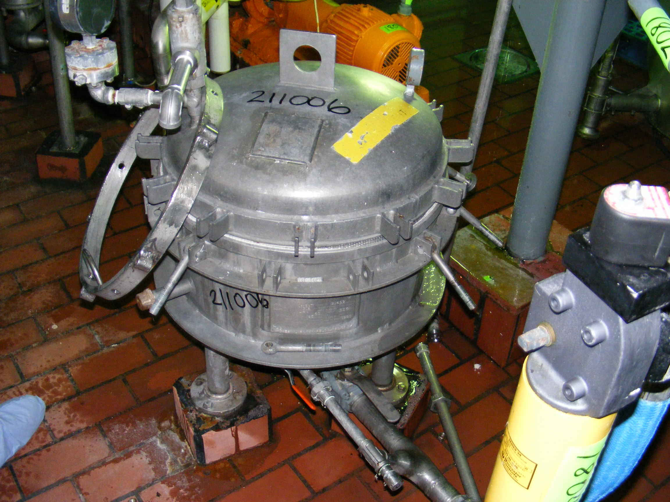  Pressure Leaf Filter 1.05 m² (11.3 ft²) Stainless Steel 316 For Sale - IPP# 211006