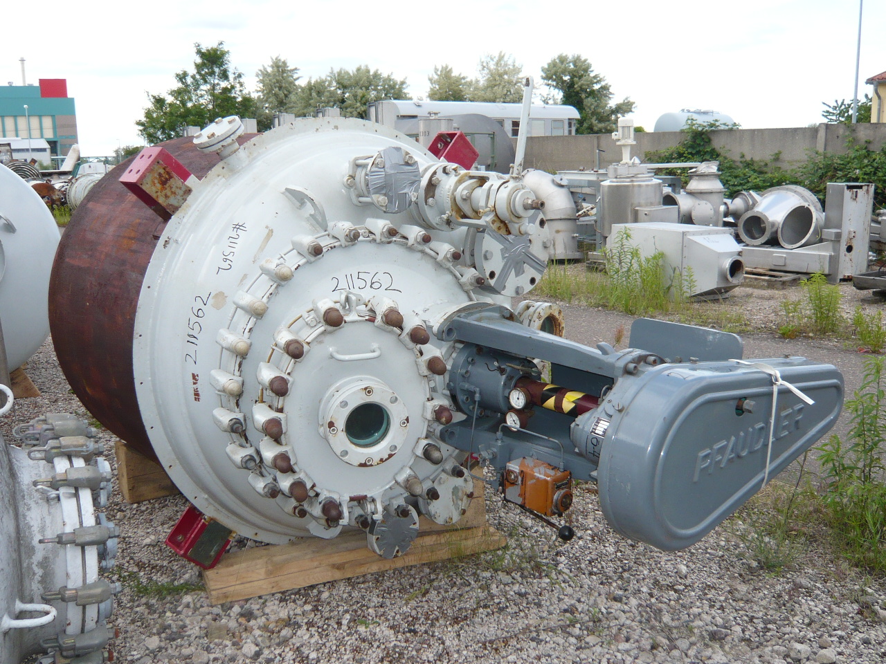 Glasslined Pfaudler E Batch-Type Agitated Reactor - IPP# 211562