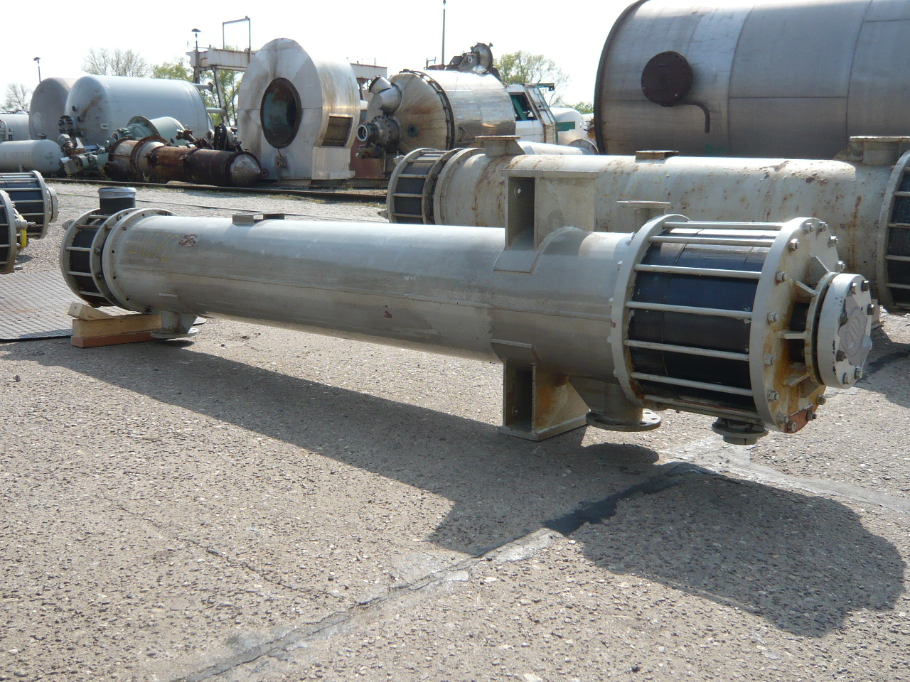  Shell and Tube Heat Exchanger 10 m² (107.6 ft²) Graphite For Sale - IPP# 211570