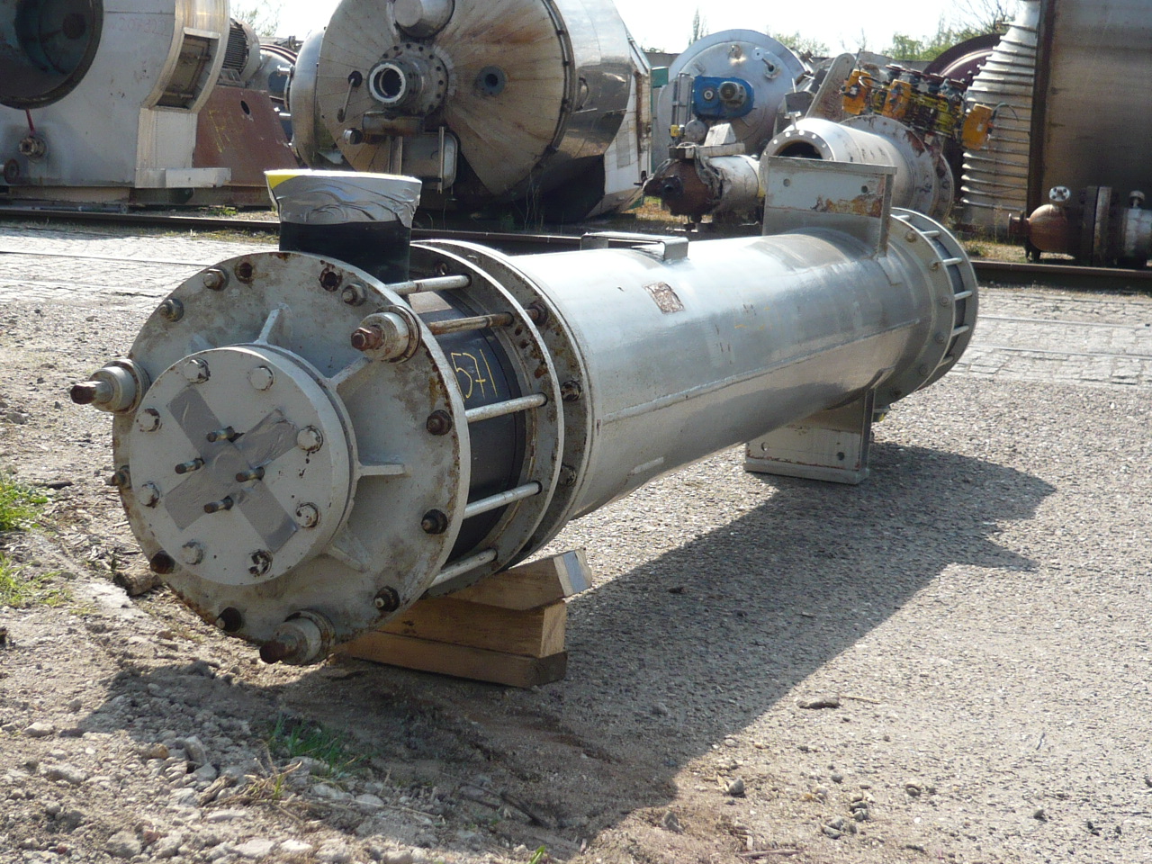  Shell and Tube Heat Exchanger 10 m² (107.6 ft²) Graphite For Sale - IPP# 211571
