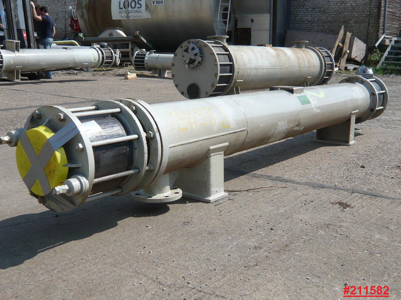  Shell and Tube Heat Exchanger 4 m² (43.1 ft²) Graphite For Sale - IPP# 211582