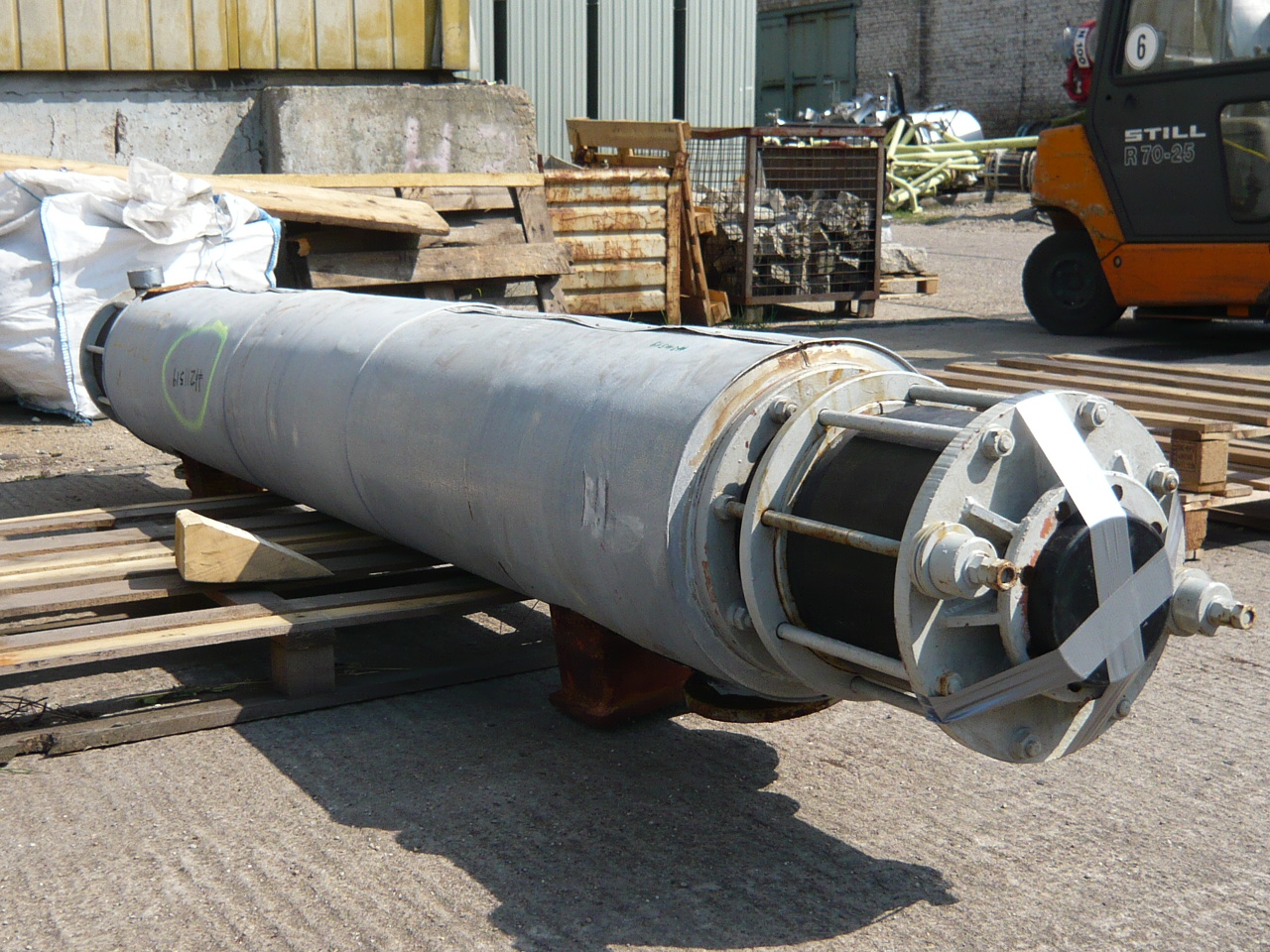  Shell and Tube Heat Exchanger 4 m² (43.1 ft²) Graphite For Sale - IPP# 211519