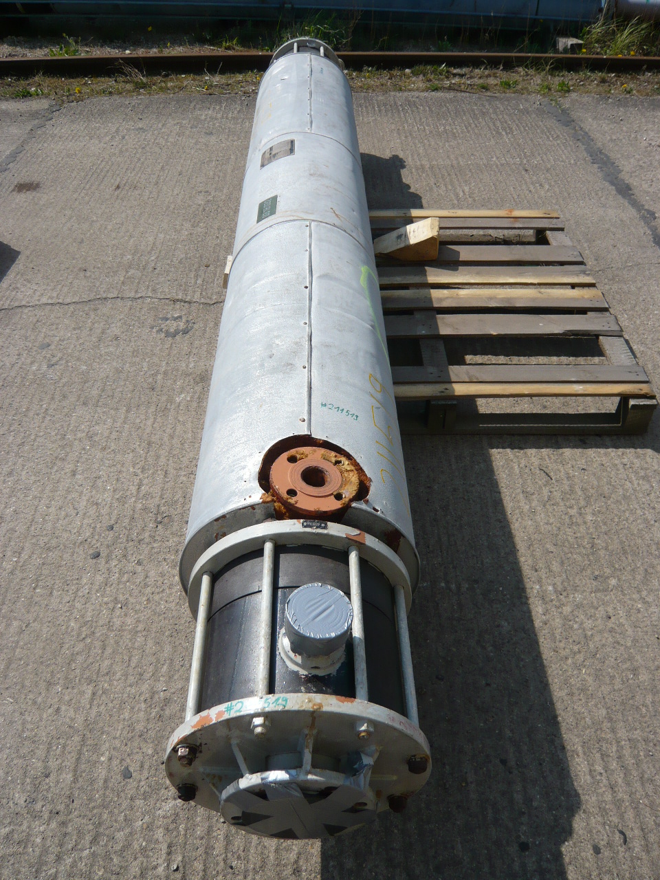  Shell and Tube Heat Exchanger 4 m² (43.1 ft²) Graphite For Sale - IPP# 211519