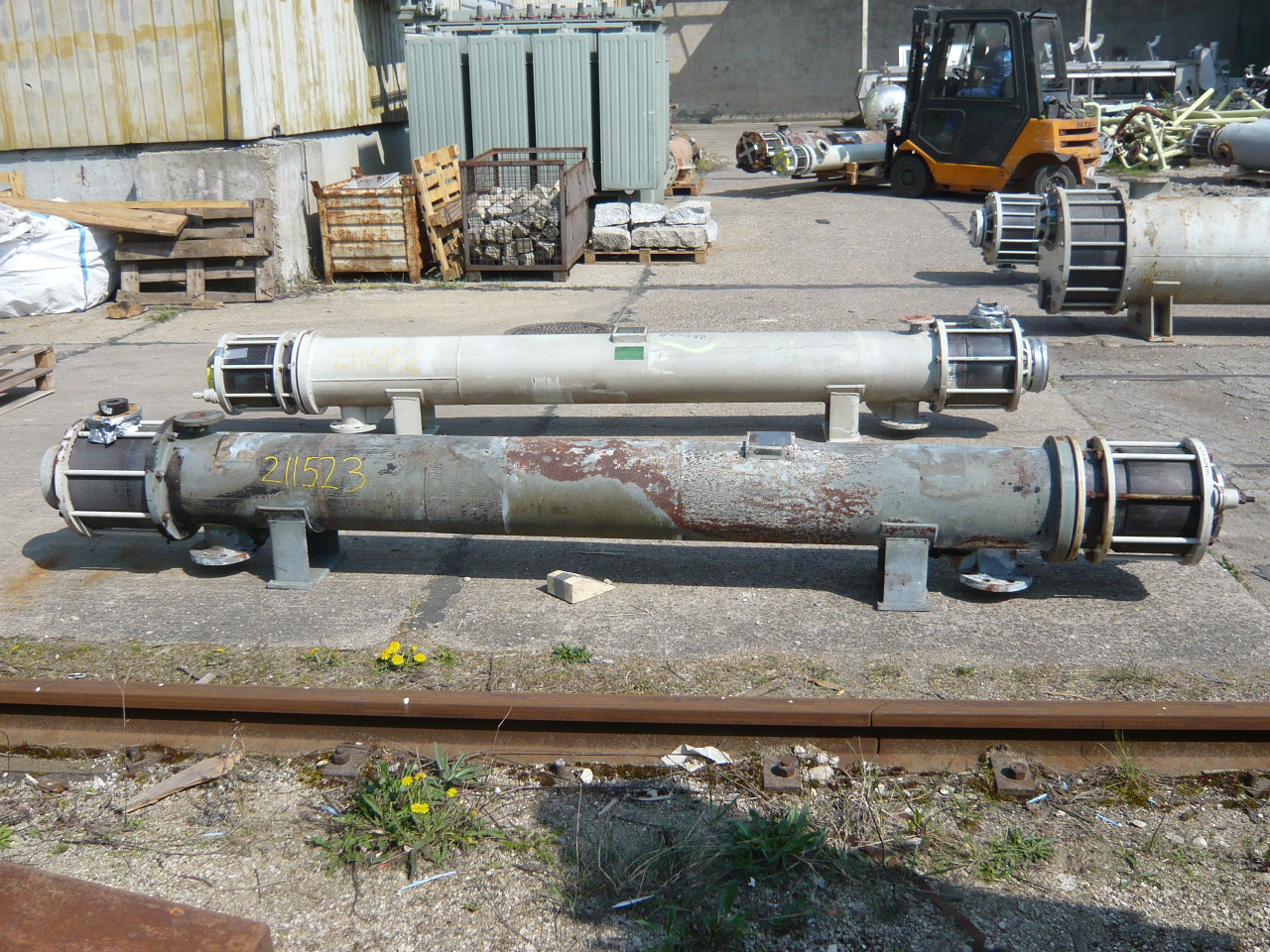  Shell and Tube Heat Exchanger 4 m² (43.1 ft²) Graphite For Sale - IPP# 211523