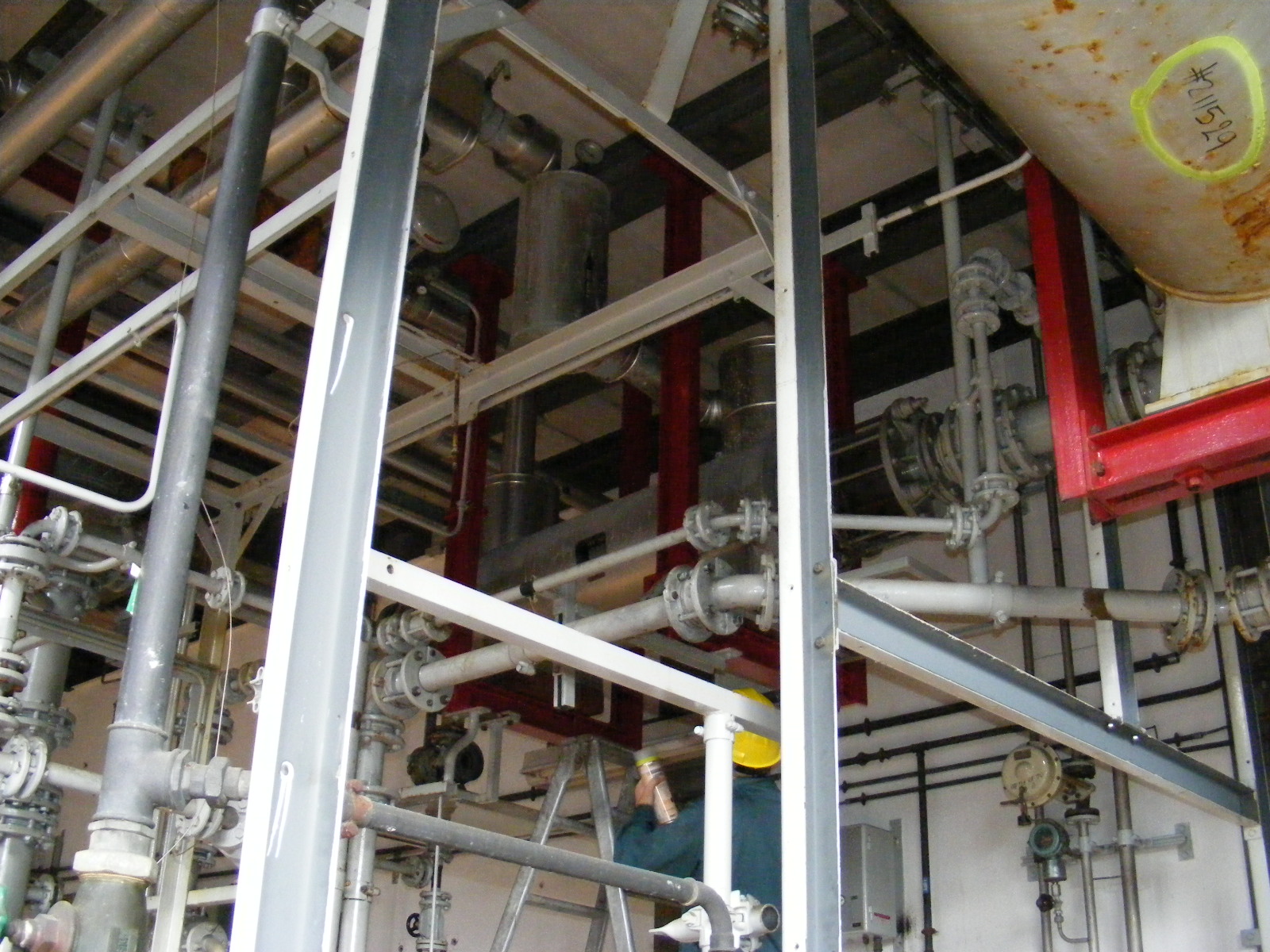  Shell and Tube Heat Exchanger 4.2 m² (45.2 ft²) Graphite For Sale - IPP# 211530