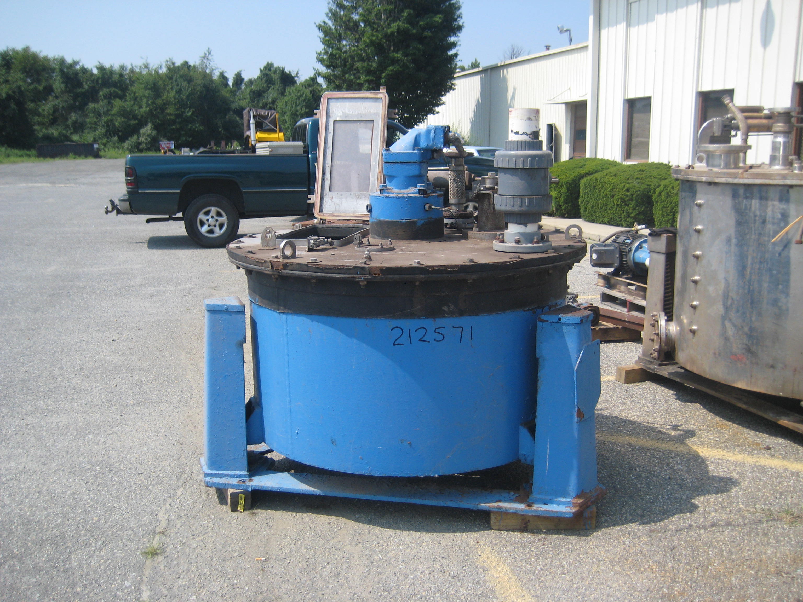  Auto Discharge-Bottom Centrifuge-Basket 1,200 mm (48 in) Carbon Steel For Sale - IPP# 212571