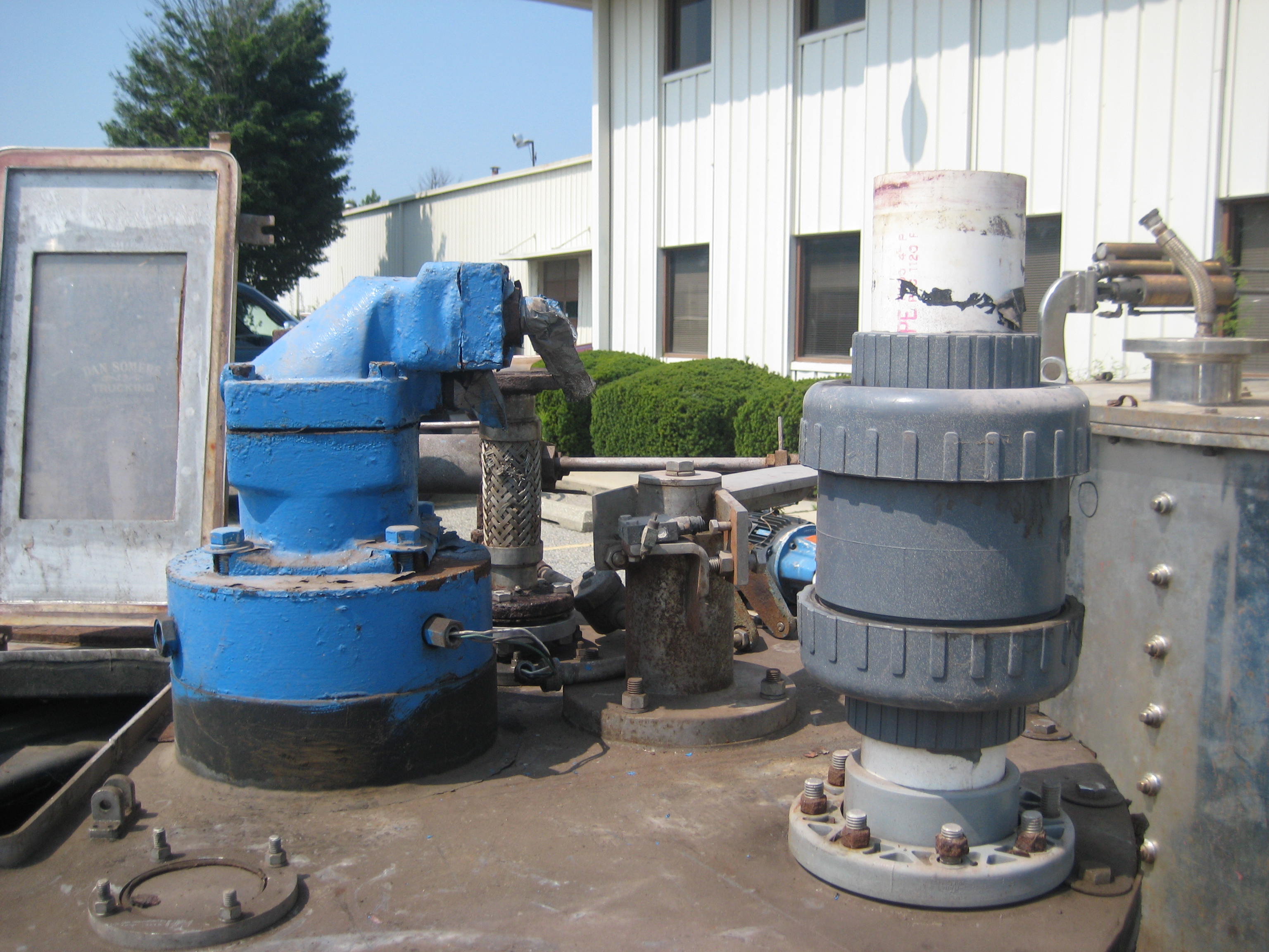  Auto Discharge-Bottom Centrifuge-Basket 1,200 mm (48 in) Carbon Steel For Sale - IPP# 212571