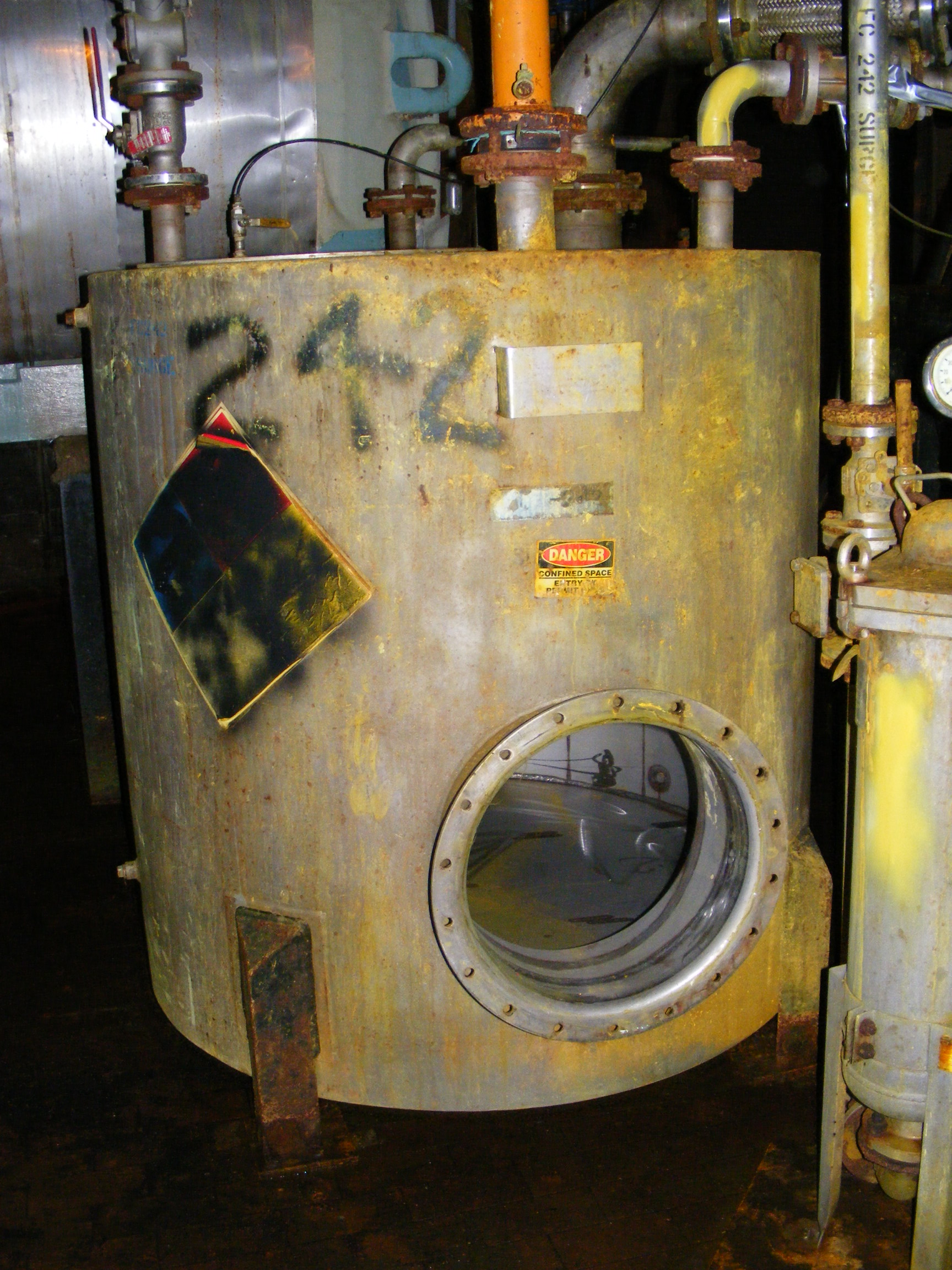  Auto Discharge-Bottom Centrifuge-Basket 1,200 mm (48 in) Stainless Steel 316 For Sale - IPP# 213357