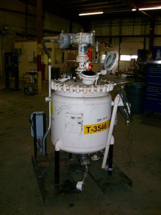 Glasslined Pfaudler Batch-Type Agitated Reactor