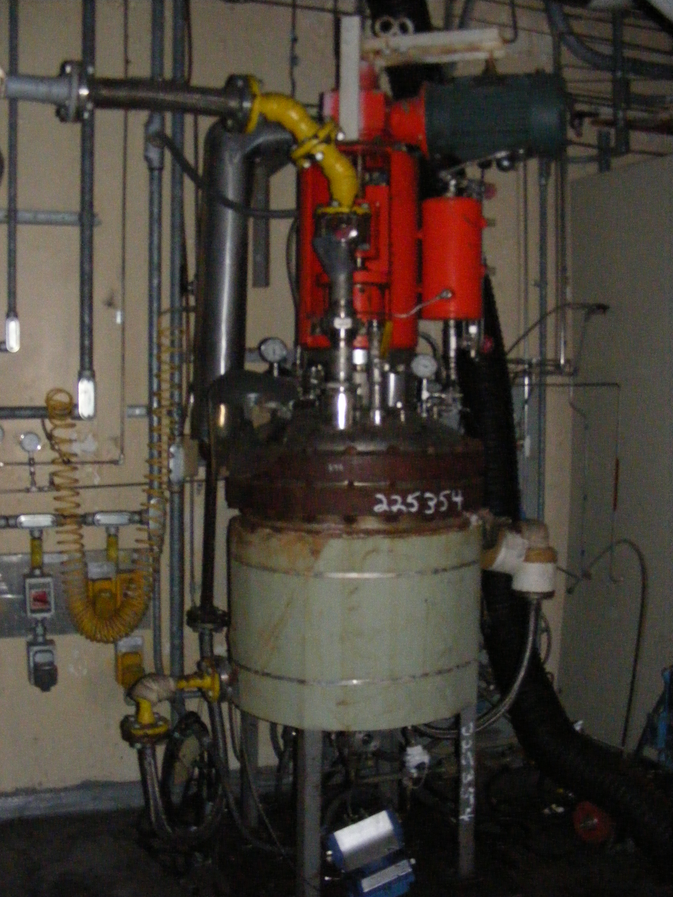 Stainless Steel 316 Batch-Type Agitated Reactor - IPP# 225354