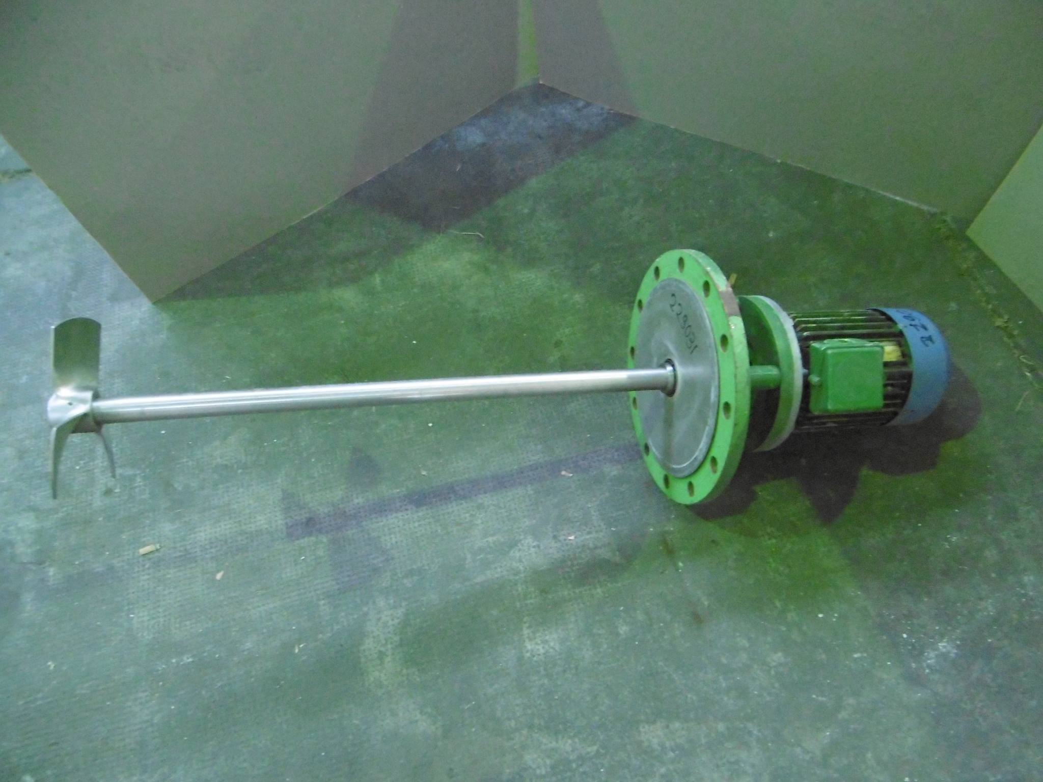  Drive Agitator 1.1 kW (1.48 HP) Stainless Steel Austenitic For Sale - IPP# 229031