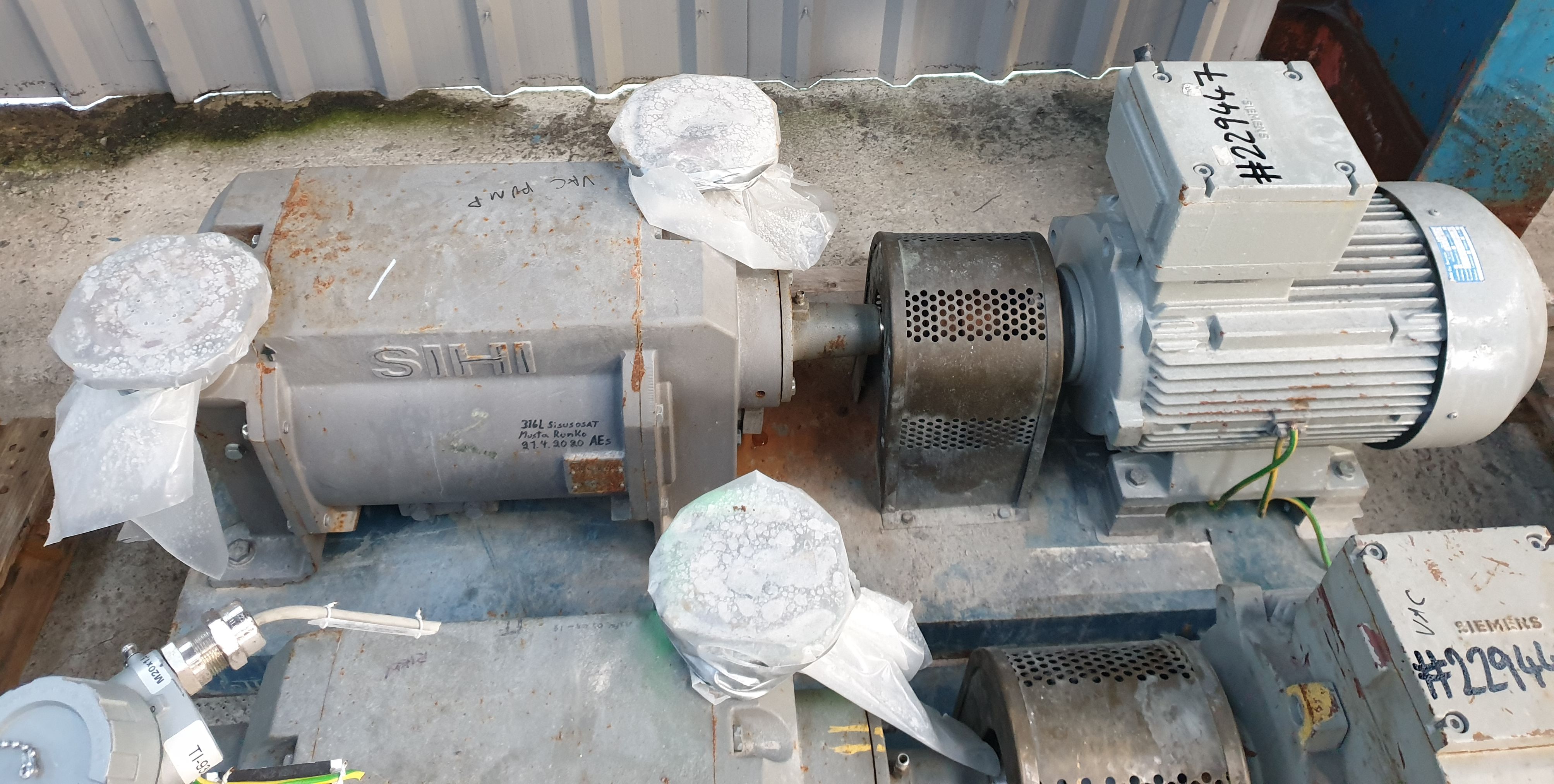   Pump-Vacuum 465 m3/h (273.7 CFM) Carbon Steel For Sale - IPP# 229447