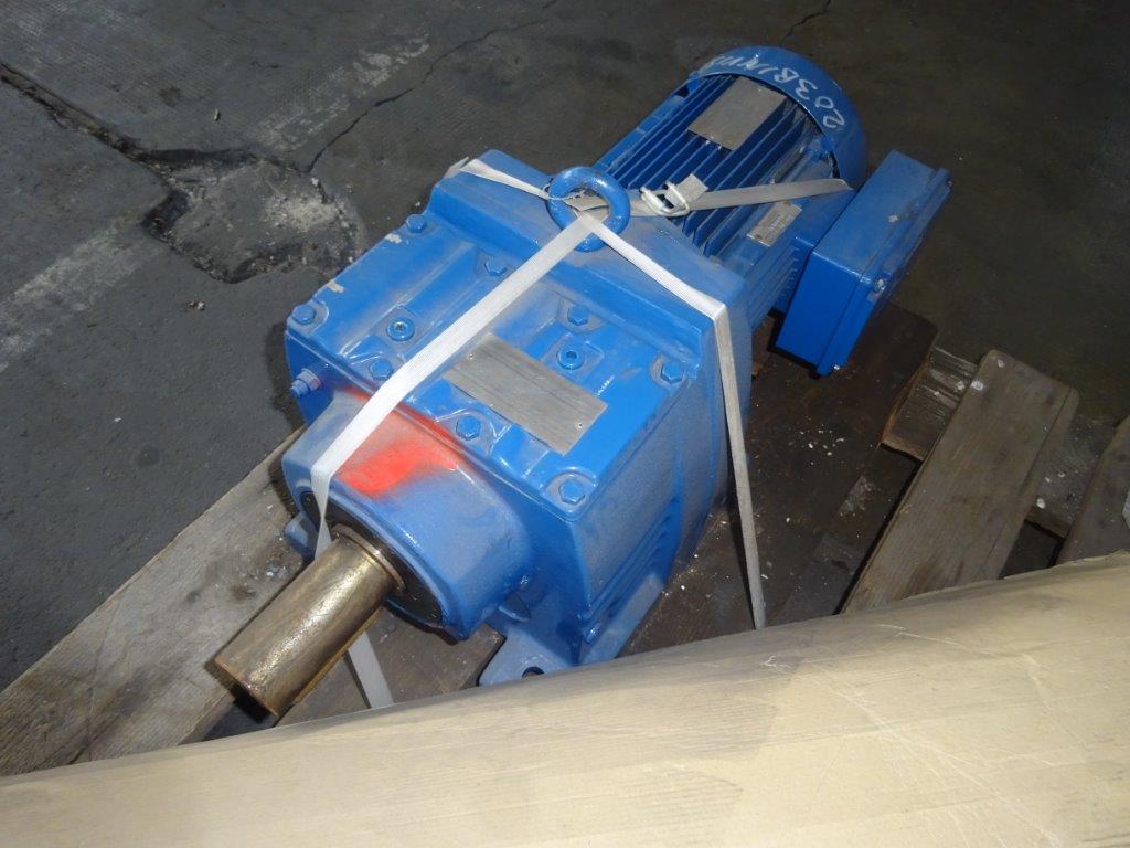 SEW-Eurodrive R87/A Gear Reducer - IPP# 220415