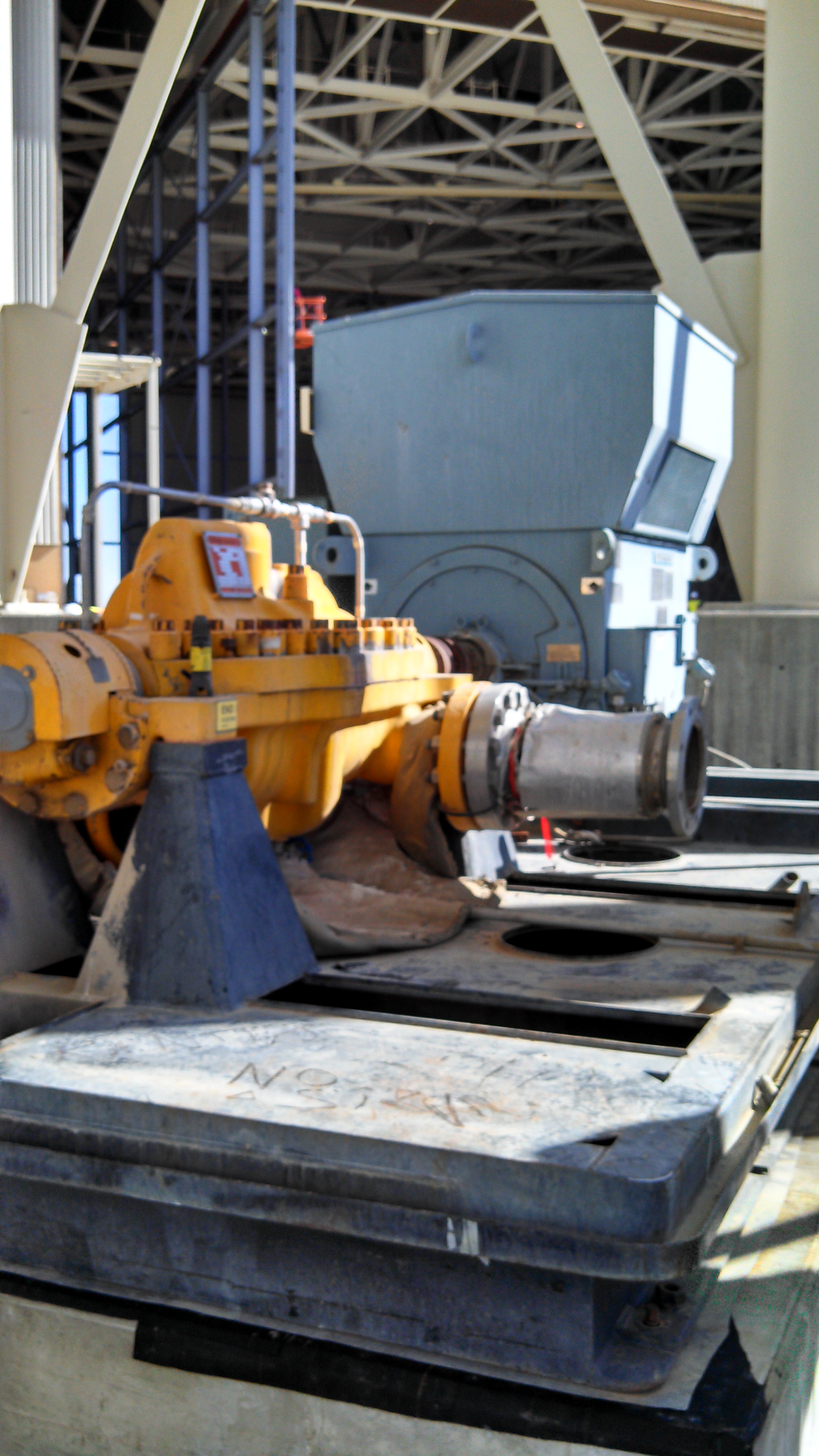 Carbon Steel Flowserve DA Centrifugal Pump - IPP# 221285
