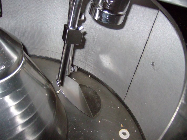  Stainless Steel 316L Manual Discharge-Top Centrifuge-Basket 1,250 mm (49.2 in) For Sale - IPP# 222622