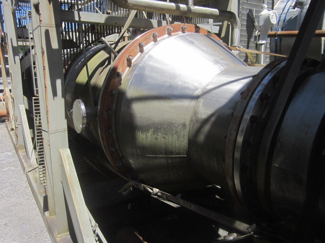 Unused Shell and Tube Heat Exchanger 370.4 m² (4,000 ft²) Stainless Steel 304 For Sale - IPP# 235344