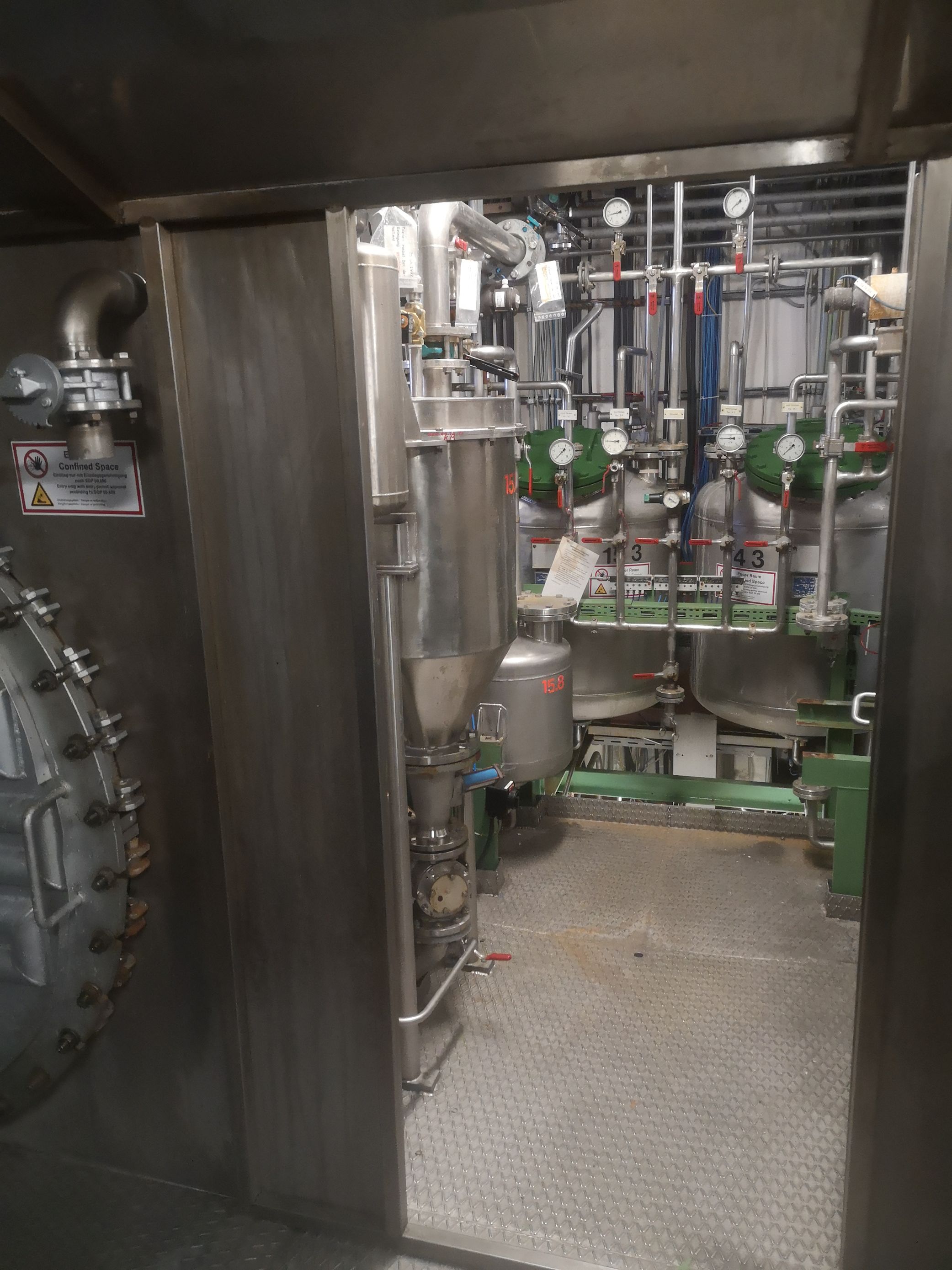  Stainless Steel Austenitic  Dryer-Rotary Vacuum 2.2 m3 (78.4 ft3) For Sale - IPP# 236005