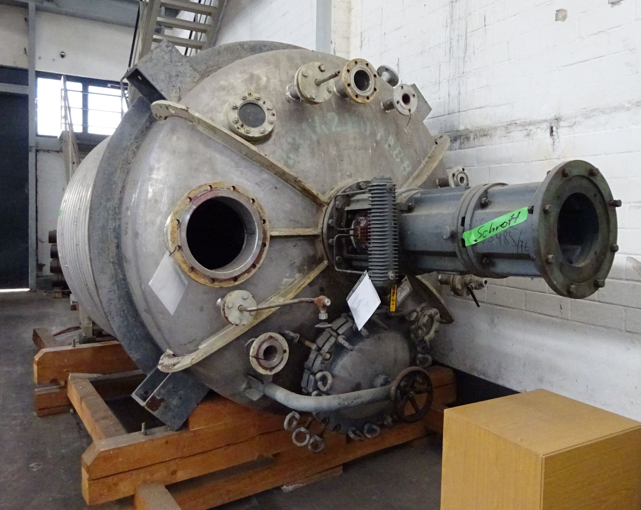 Batch-Type Agitated Reactor 8,600 L (2,250 gallons) Stainless Steel Austenitic For Sale - IPP# 230182