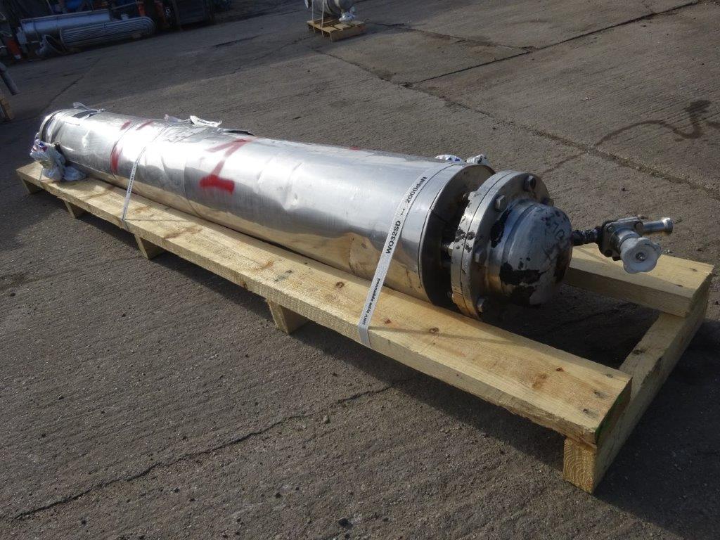  Shell and Tube Heat Exchanger 5.1 m² (54.9 ft²) Stainless Steel Austenitic For Sale - IPP# 231152