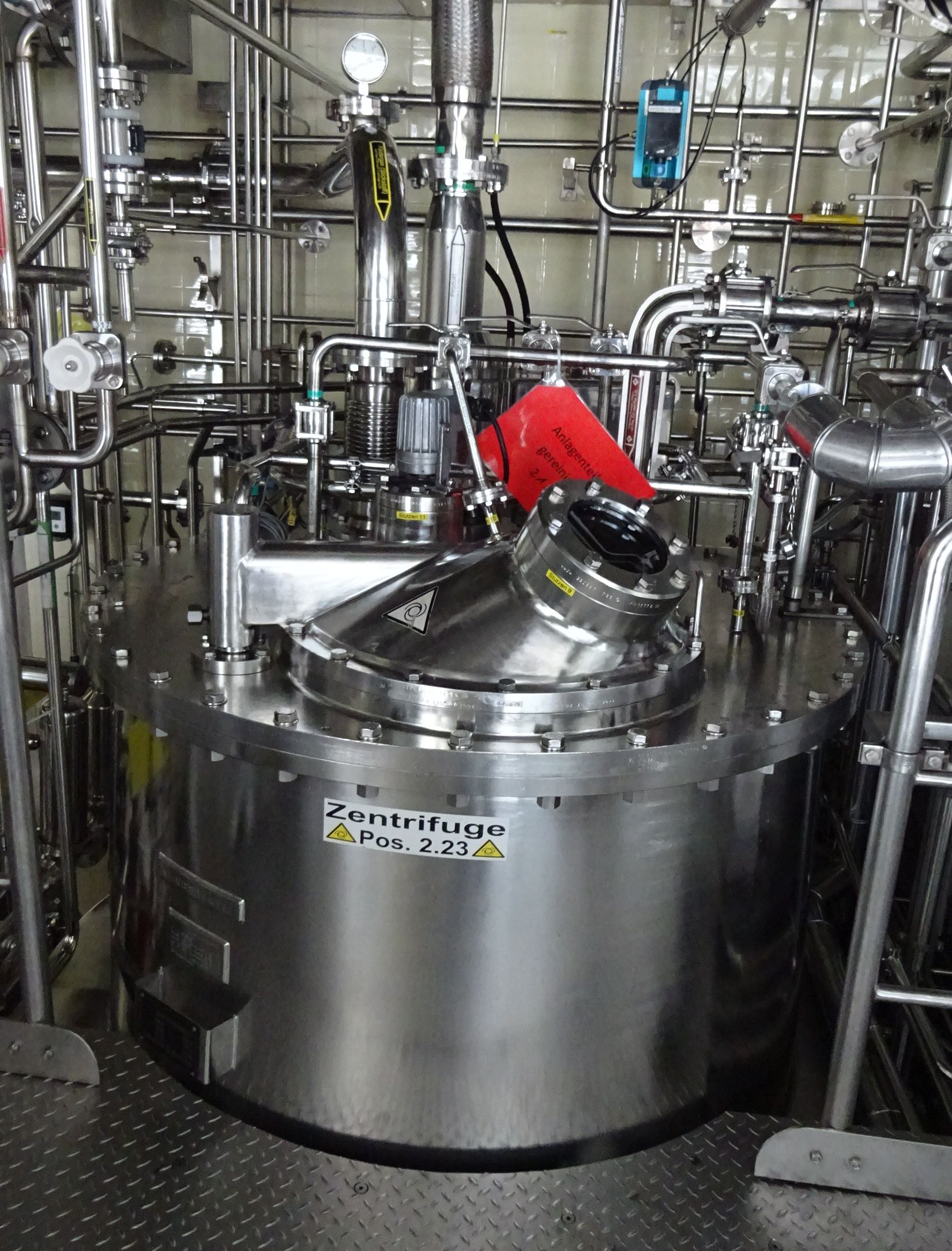  Manual Discharge-Top Centrifuge-Basket 1,250 mm (49.2 in) Stainless Steel 316 For Sale - IPP# 231134